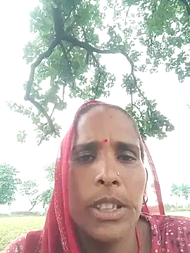 Snapshot of Khusbu_yadavv chatting on July 19, 2026, 6:39 am Khusbu yadavv online show from July 19, 2026, 6:39 am