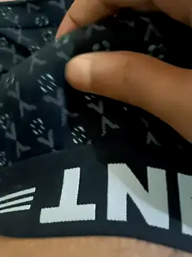 rioxxxy online show from June 26, 2026, 6:18 am