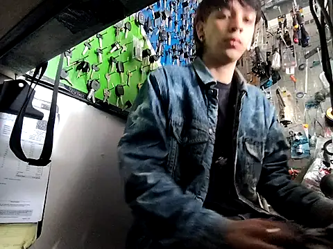 Snapshot of sebastianobig chatting on June 25, 2026, 6:12 pm sebastianobig online show from June 25, 2026, 6:12 pm