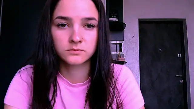 Snapshot of lole_di chatting on July 4, 2026, 5:19 pm lole di online show from July 4, 2026, 5:19 pm