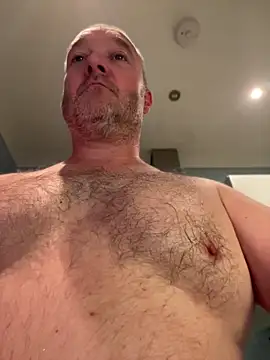 Snapshot of BritishRugbyDaddy chatting on July 7, 2026, 8:46 pm BritishRugbyDaddy online show from July 7, 2026, 8:46 pm