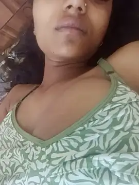 Snapshot of sizzling_aaruhi chatting on June 30, 2026, 2:56 am sizzling aaruhi online show from June 30, 2026, 2:56 am