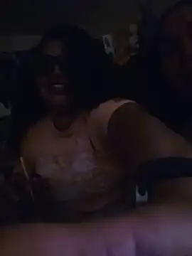 Snapshot of mmm_q_rica chatting on July 11, 2026, 3:31 am mmm q rica online show from July 11, 2026, 3:31 am