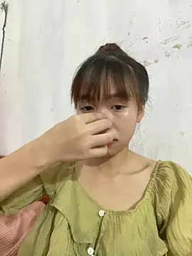 Nhii Cum online show from June 29, 2026, 5:57 am