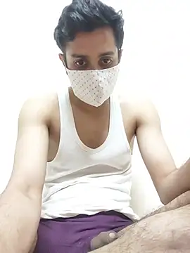 Snapshot of Yoursexy_boy21 chatting on July 13, 2026, 6:00 pm Yoursexy boy21 online show from July 13, 2026, 6:00 pm