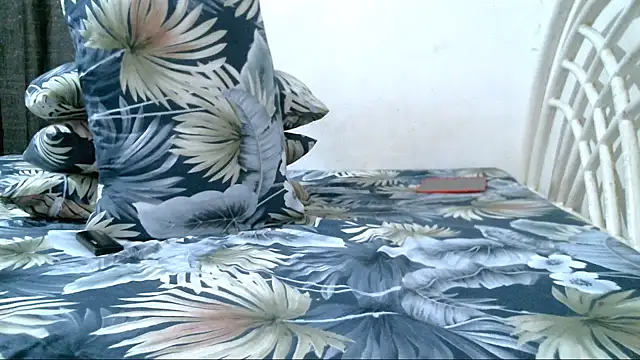 dominant mistress69 online show from December 1, 2025, 11:21 pm