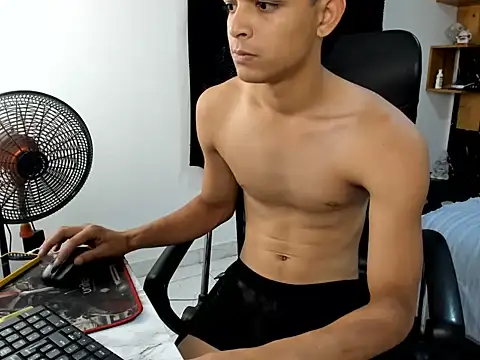 Snapshot of slim_dirtyxx1 chatting on July 14, 2026, 9:09 pm slim dirtyxx1 online show from July 14, 2026, 9:09 pm