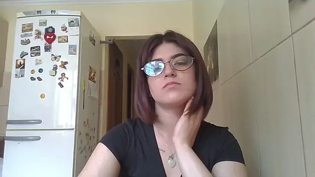 Snapshot of Lola_enjoy chatting on July 17, 2026, 11:28 am Lola enjoy online show from July 17, 2026, 11:28 am