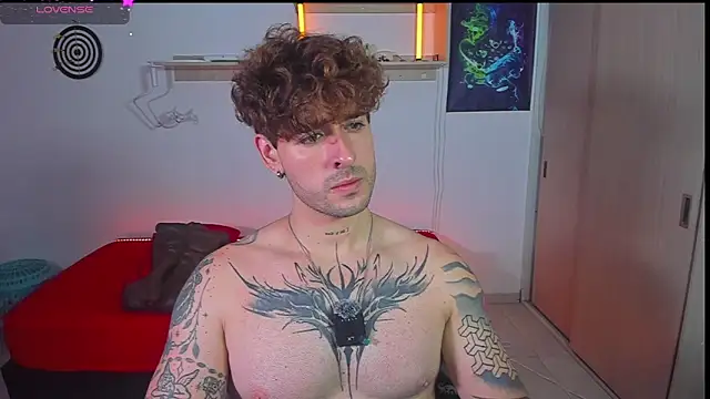 Snapshot of ARES_TATTO chatting on July 14, 2026, 11:27 am ARES TATTO online show from July 14, 2026, 11:27 am
