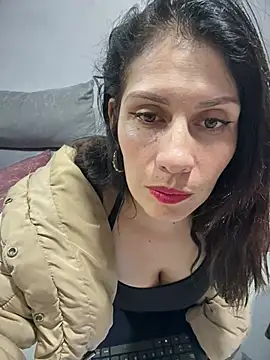 Snapshot of ALYSSON__11 chatting on July 7, 2026, 3:09 am ALYSSON 11 online show from July 7, 2026, 3:09 am