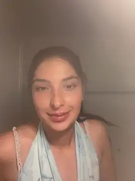 Snapshot of Laura_nx chatting on July 2, 2026, 9:10 pm Laura nx online show from July 2, 2026, 9:10 pm