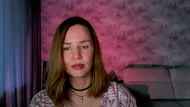 Snapshot of Yourdaisysx chatting on July 3, 2026, 5:19 pm Yourdaisysx online show from July 3, 2026, 5:19 pm