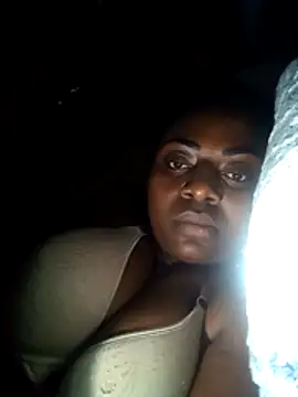 Snapshot of mwende_1 chatting on July 4, 2026, 6:36 pm mwende 1 online show from July 4, 2026, 6:36 pm