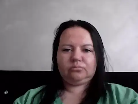 Snapshot of LaurenDirtyX chatting on July 6, 2026, 6:21 am LaurenDirtyX online show from July 6, 2026, 6:21 am