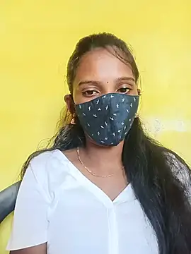 Snapshot of Tamil_Soloqueen_001 chatting on July 13, 2026, 9:01 am Tamil Soloqueen 001 online show from July 13, 2026, 9:01 am