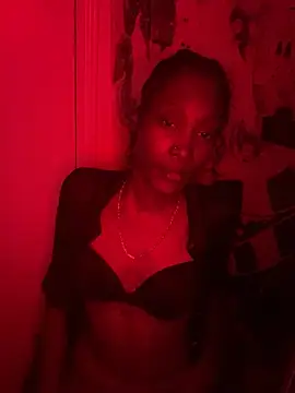 Snapshot of blaquebeauty chatting on July 5, 2026, 3:45 am blaquebeauty online show from July 5, 2026, 3:45 am