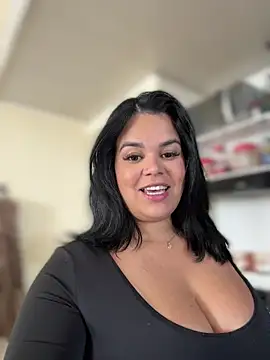 AliceStarshine online show from February 5, 2026, 4:55 pm