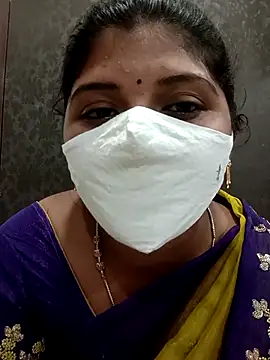 Roja sexy online show from July 5, 2026, 8:43 am