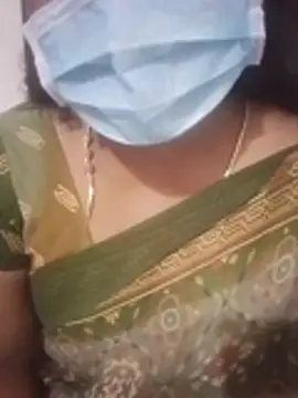 Roja sexy online show from July 15, 2026, 10:31 am