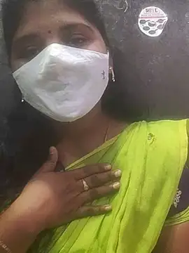 Roja sexy online show from July 18, 2026, 4:00 pm