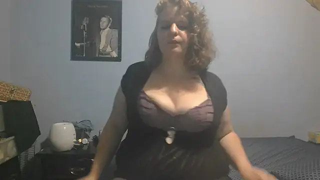hippybambi online show from August 8, 2026, 4:03 am