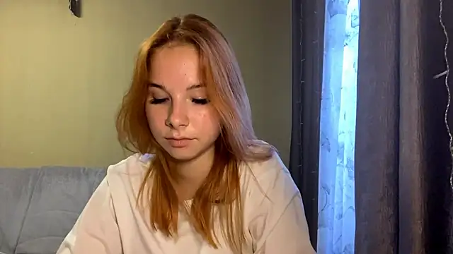 Snapshot of Ginger_Baby chatting on July 7, 2026, 6:47 am Ginger Baby online show from July 7, 2026, 6:47 am
