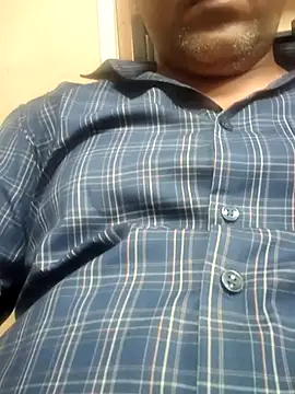 Snapshot of yourhotdudes chatting on July 9, 2026, 1:26 pm yourhotdudes online show from July 9, 2026, 1:26 pm