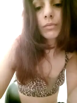 Snapshot of berta_alra chatting on July 6, 2026, 5:15 pm berta alra online show from July 6, 2026, 5:15 pm