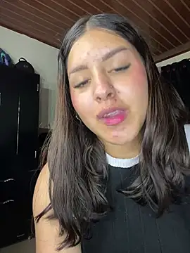Snapshot of lamarucha_nora chatting on July 8, 2026, 12:37 am lamarucha nora online show from July 8, 2026, 12:37 am