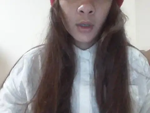Snapshot of ZaraBacardi chatting on July 8, 2026, 12:15 am ZaraBacardi online show from July 8, 2026, 12:15 am