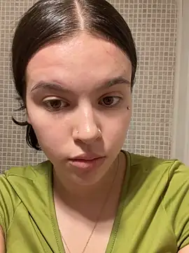 Snapshot of cristinaculona chatting on July 10, 2026, 11:35 am cristinaculona online show from July 10, 2026, 11:35 am