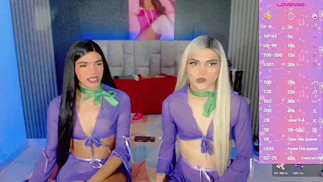 Snapshot of Alisson_Evans- chatting on July 7, 2026, 6:47 am Alisson Evans- online show from July 7, 2026, 6:47 am