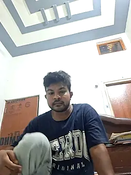Snapshot of Ashiksh78 chatting on July 8, 2026, 6:07 am Ashiksh78 online show from July 8, 2026, 6:07 am