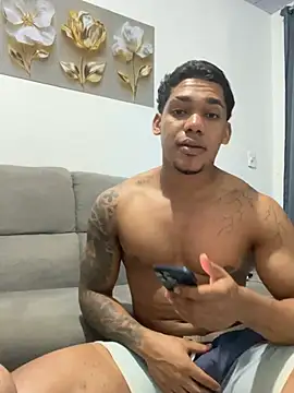 YuriCardosox79 online show from July 8, 2026, 2:27 am