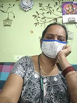Snapshot of amudha143 chatting on July 14, 2026, 10:21 am amudha143 online show from July 14, 2026, 10:21 am