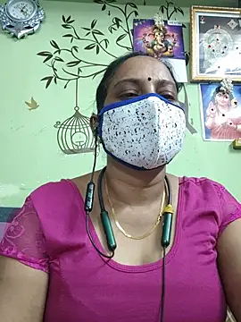 Snapshot of amudha143 chatting on July 15, 2026, 10:31 am amudha143 online show from July 15, 2026, 10:31 am