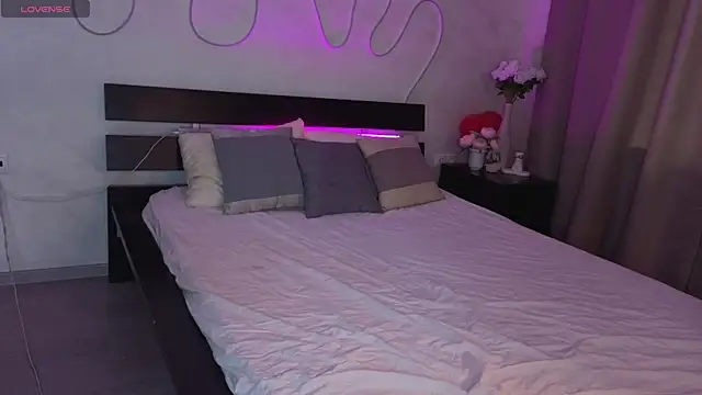 Snapshot of Milena_Denmark chatting on July 17, 2026, 1:12 am Milena Denmark online show from July 17, 2026, 1:12 am