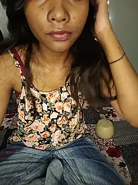 Snapshot of MysticDiya chatting on July 17, 2026, 6:31 am MysticDiya online show from July 17, 2026, 6:31 am