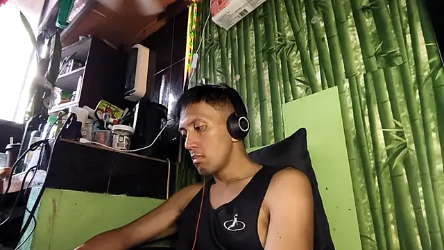 Snapshot of jhoncarlm chatting on July 9, 2026, 9:02 am jhoncarlm online show from July 9, 2026, 9:02 am