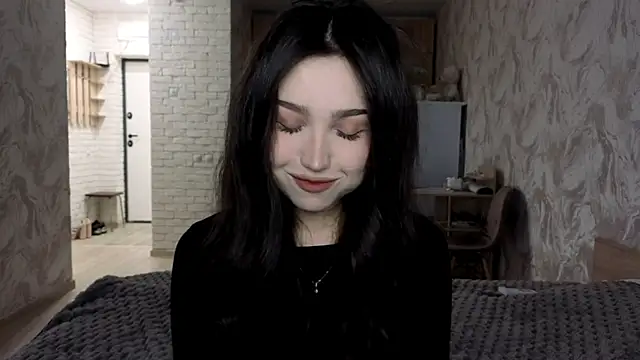 Snapshot of AmieSky chatting on July 10, 2026, 2:05 am AmieSky online show from July 10, 2026, 2:05 am