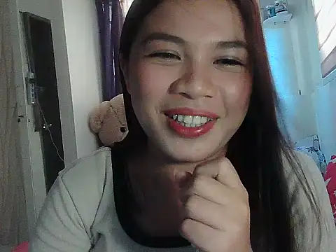 Snapshot of Violet_2026 chatting on July 17, 2026, 6:53 am Violet 2026 online show from July 17, 2026, 6:53 am