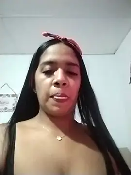 morenitachocolate online show from July 12, 2026, 9:39 pm