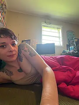 Snapshot of unemployedstripper chatting on July 9, 2026, 8:46 pm unemployedstripper online show from July 9, 2026, 8:46 pm