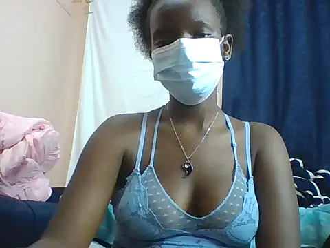 Snapshot of Fkamu1 chatting on July 9, 2026, 6:34 pm Fkamu1 online show from July 9, 2026, 6:34 pm