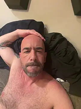 Snapshot of Vito2756 chatting on July 14, 2026, 7:35 am Vito2756 online show from July 14, 2026, 7:35 am