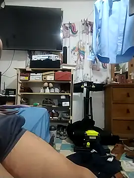 Snapshot of Jimmyggn10 chatting on July 17, 2026, 5:03 am Jimmyggn10 online show from July 17, 2026, 5:03 am