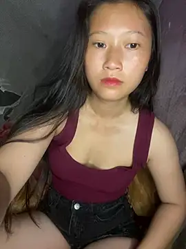 Snapshot of My-nhung chatting on July 15, 2026, 11:32 pm My-nhung online show from July 15, 2026, 11:32 pm