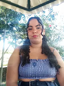 Snapshot of NicolleOverton chatting on July 15, 2026, 2:22 pm NicolleOverton online show from July 15, 2026, 2:22 pm
