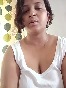 Snapshot of Priya44sexa chatting on July 22, 2026, 9:01 am Priya44sexa online show from July 22, 2026, 9:01 am