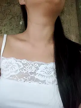 Snapshot of -Clala- chatting on July 18, 2026, 11:52 pm -Clala- online show from July 18, 2026, 11:52 pm